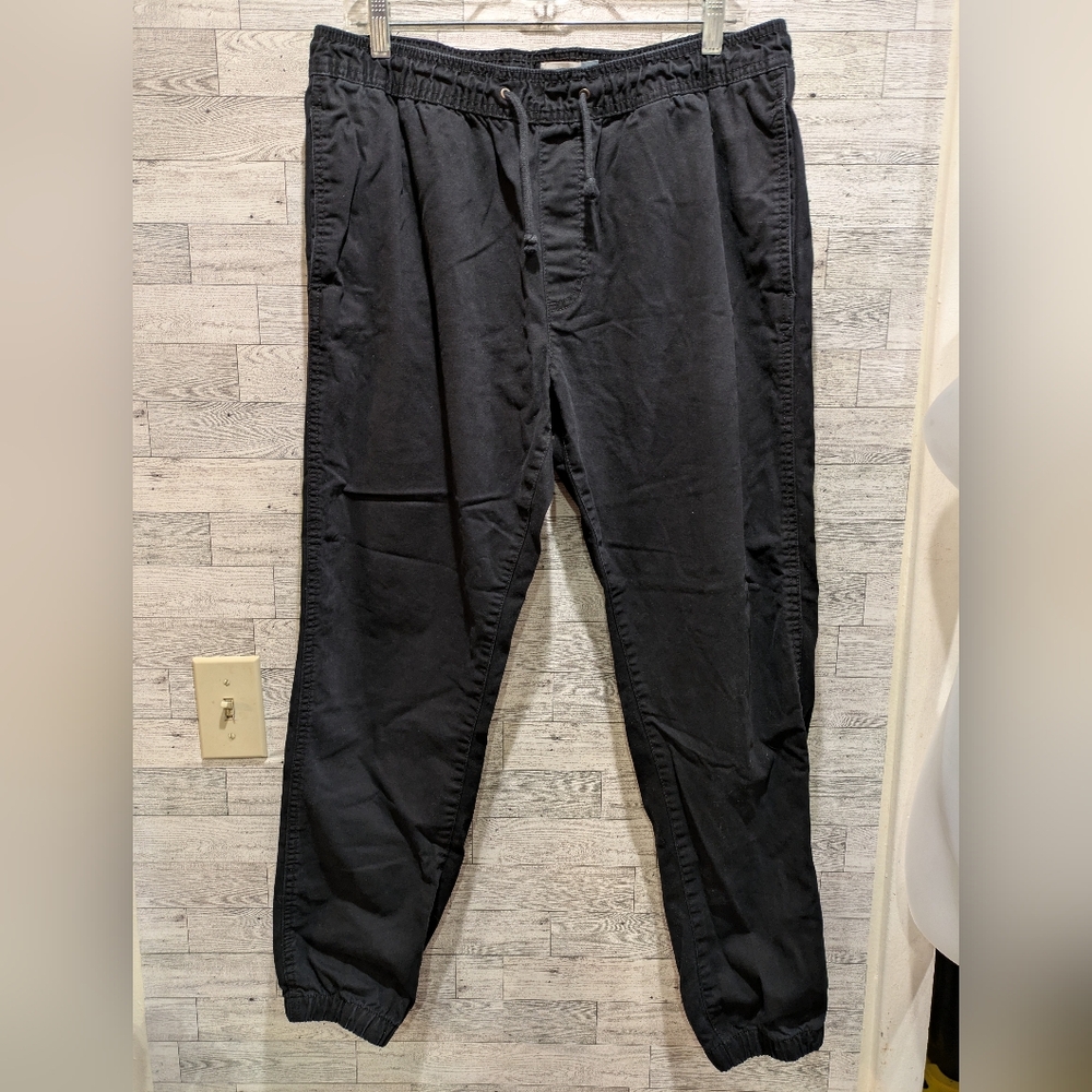 Old Navy Men's Dark Joggers Size Large